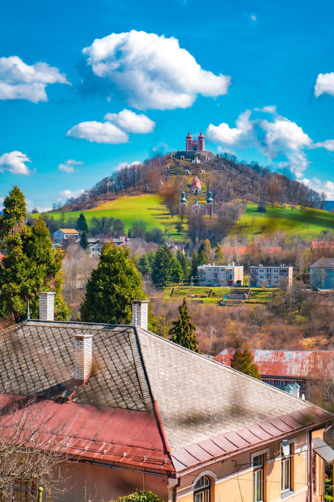 מלון Banská Štiavnica Aura מראה חיצוני תמונה